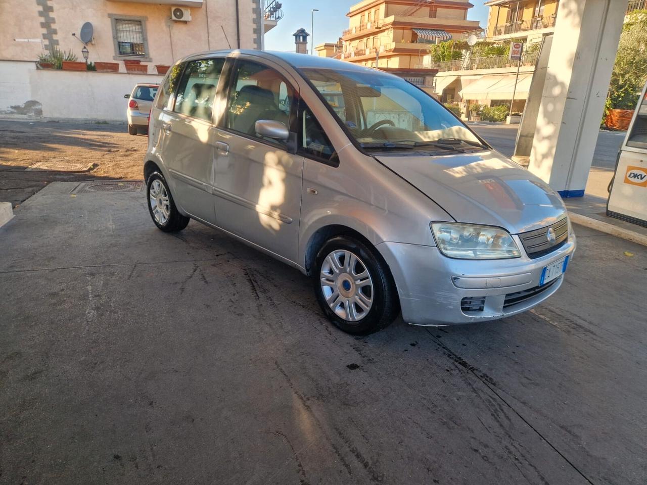 Fiat Idea 1.3 Multijet 16V Emotion