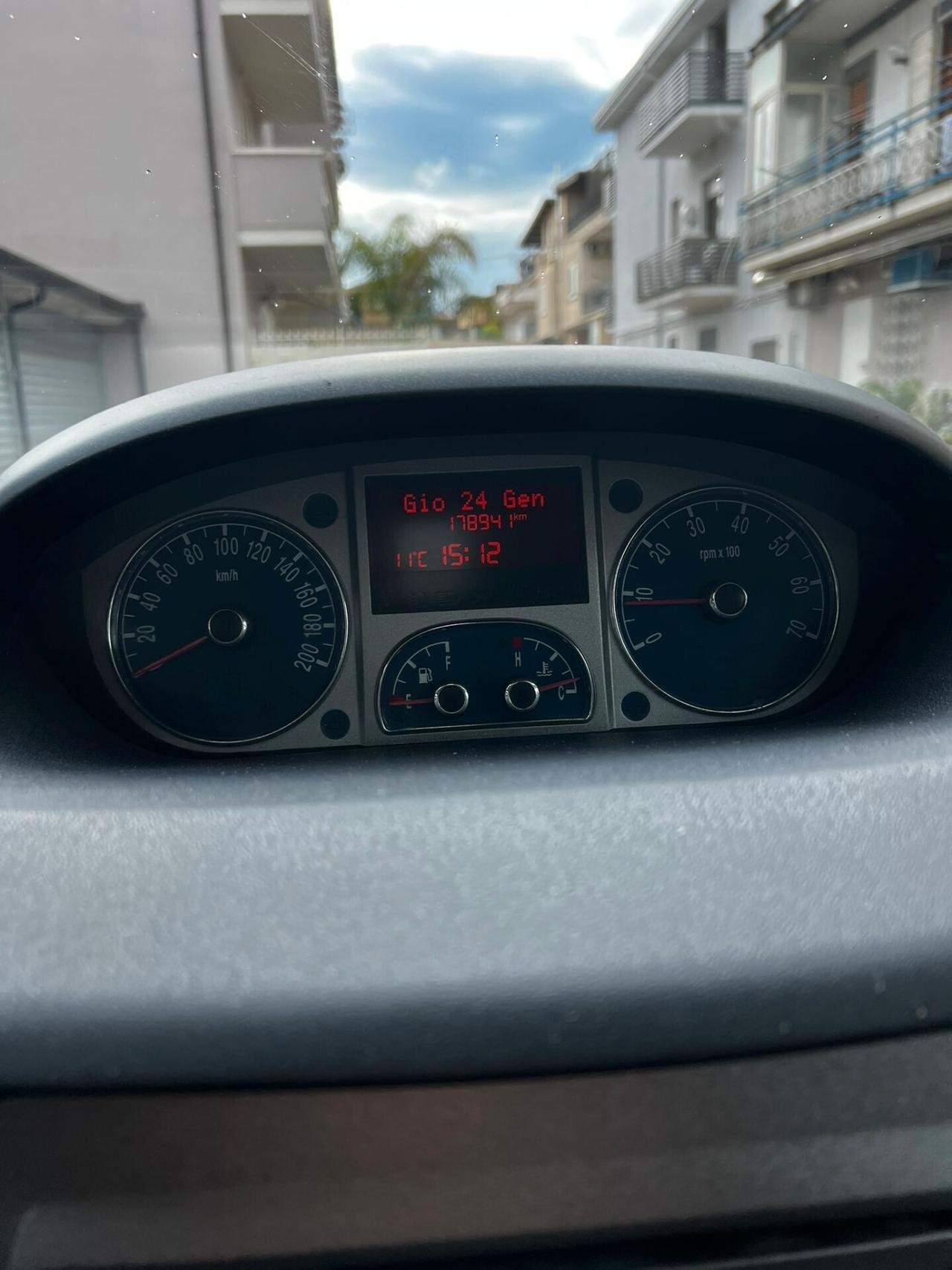 Lancia MUSA 1.4 16V EURO 5 Oro