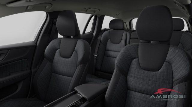 VOLVO V60 B4 Mild hybrid Benzina Core