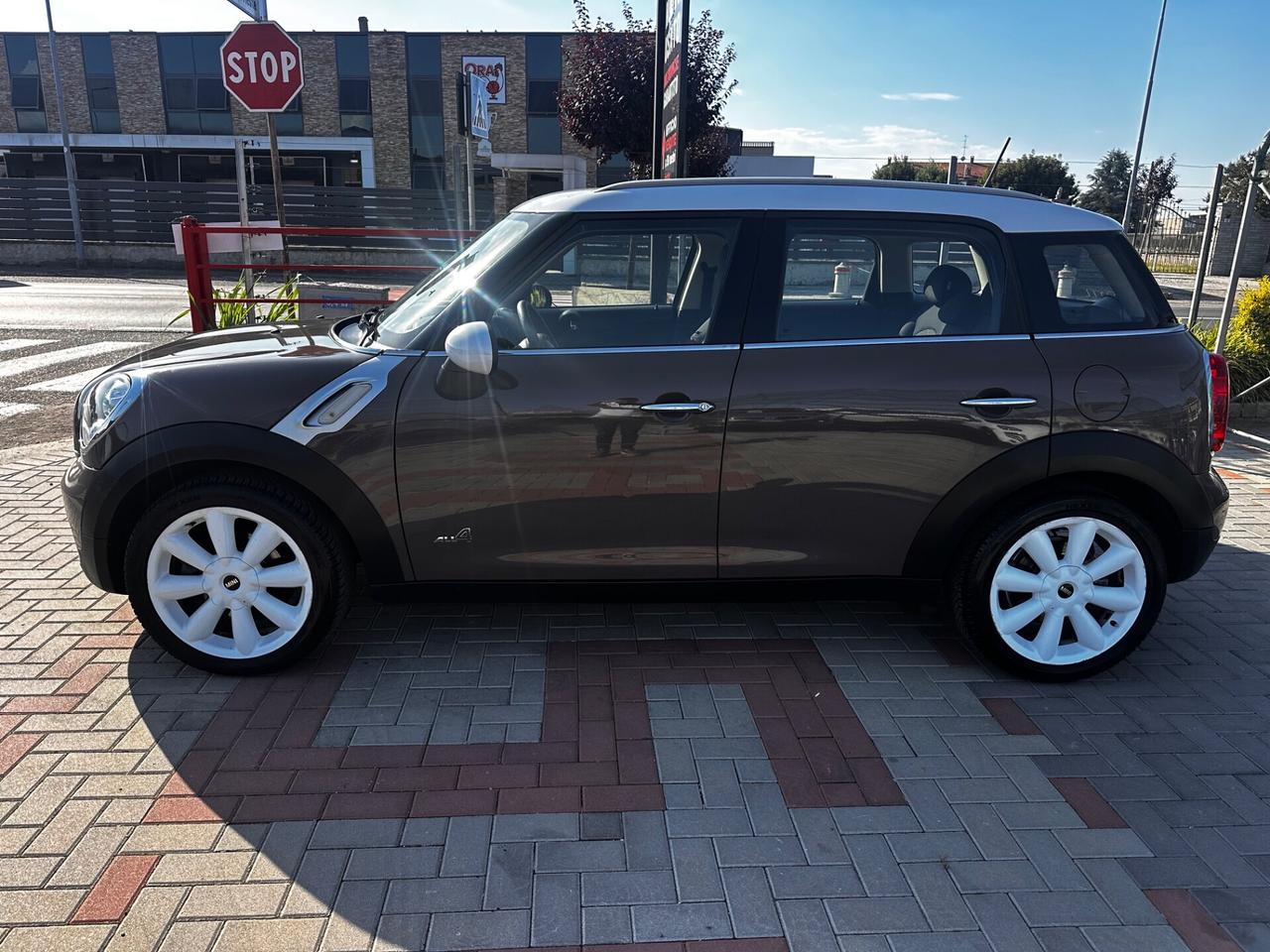 Mini Cooper D Countryman 1.6 DIESEL 4X4 ALL4