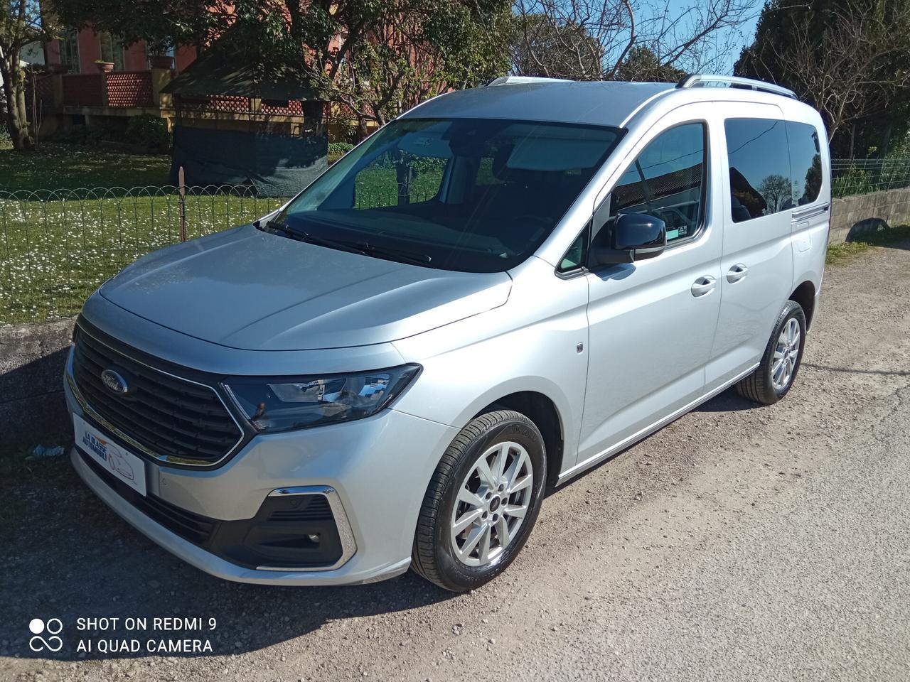 Ford Tourneo Connect Grand 2.0 EcoBlue 122 CV Active