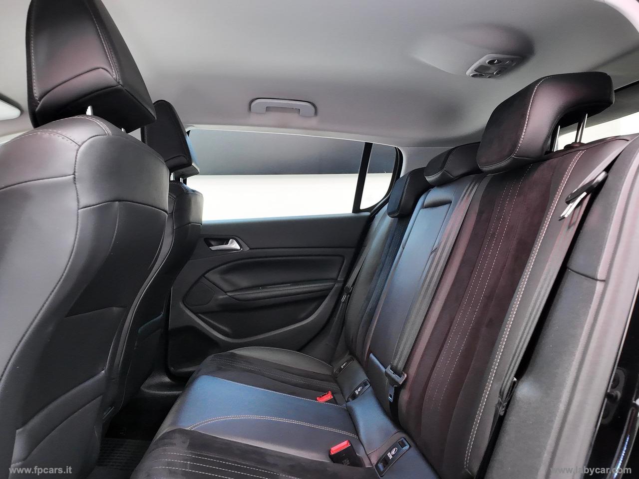 PEUGEOT 308 BlueHDi 120 S&S Allure