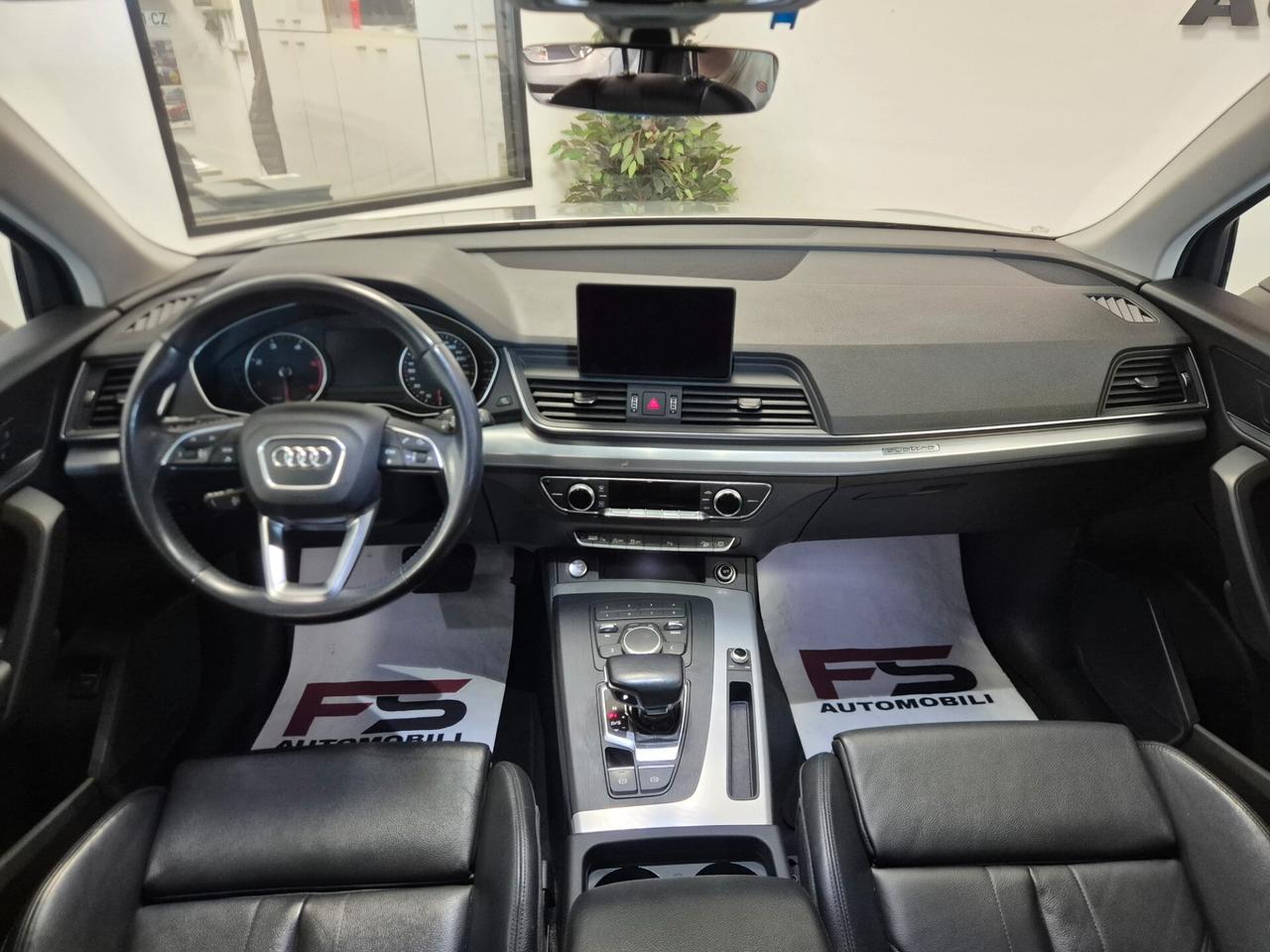 Audi Q5 2.0 TDI quattro S tronic Business Sport