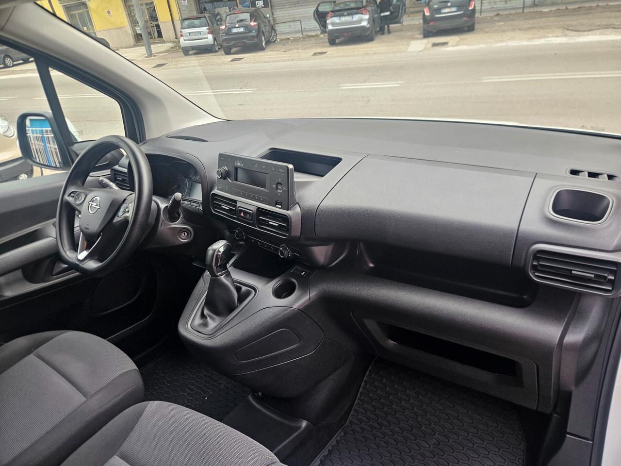 Opel Combo Cargo 1.6 Diesel 100CV 3posti Vetrato