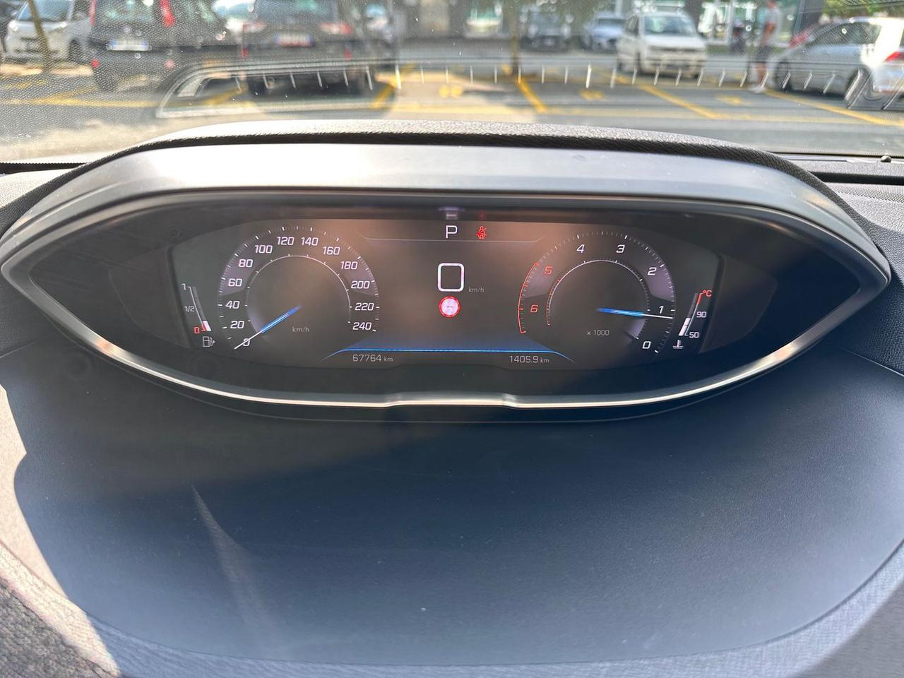 Peugeot 3008 Allure Pack 1.5 Blue HDI 130 #6917