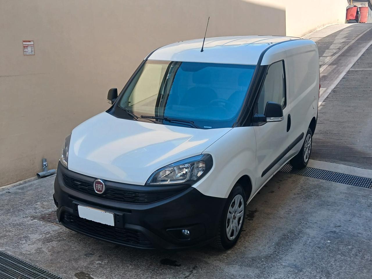 Fiat Doblò Cargo 1.3 Mjt CH1 Easy S&S 95 CV