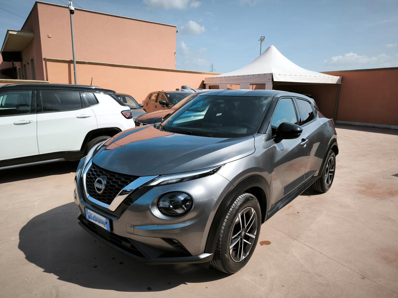 Nissan Juke 1.0 DIG-T 114 CV N-Connecta