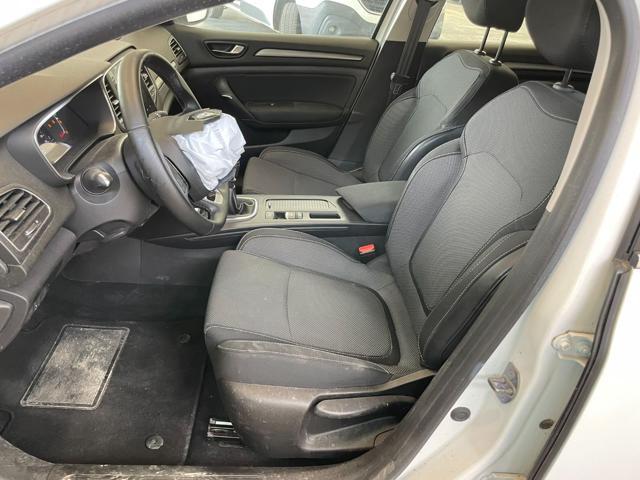 RENAULT Megane SPORTER BLUE DCI 115CV EQUILIBRE