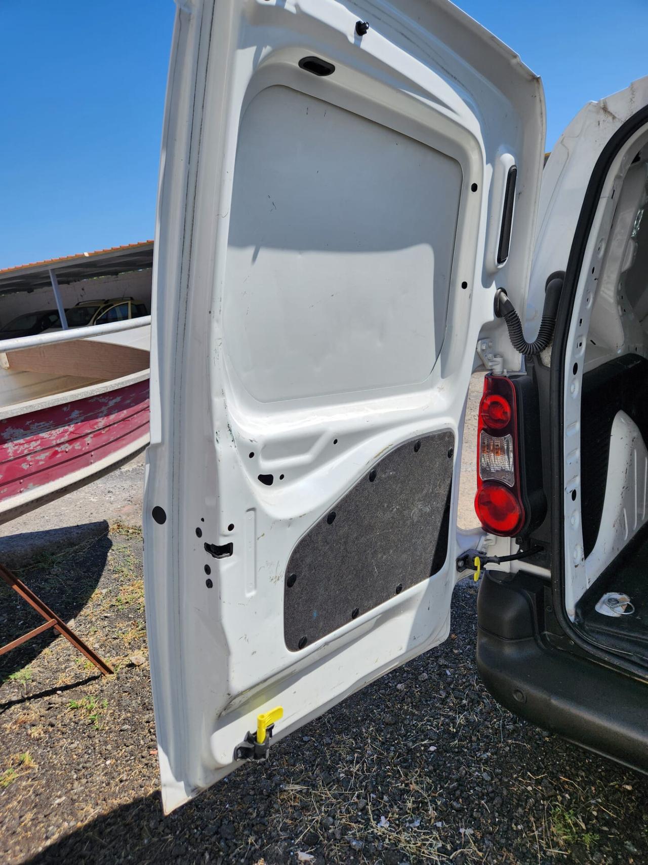 Citroen Berlingo BlueHDi S&S Van 3 posti Club L2