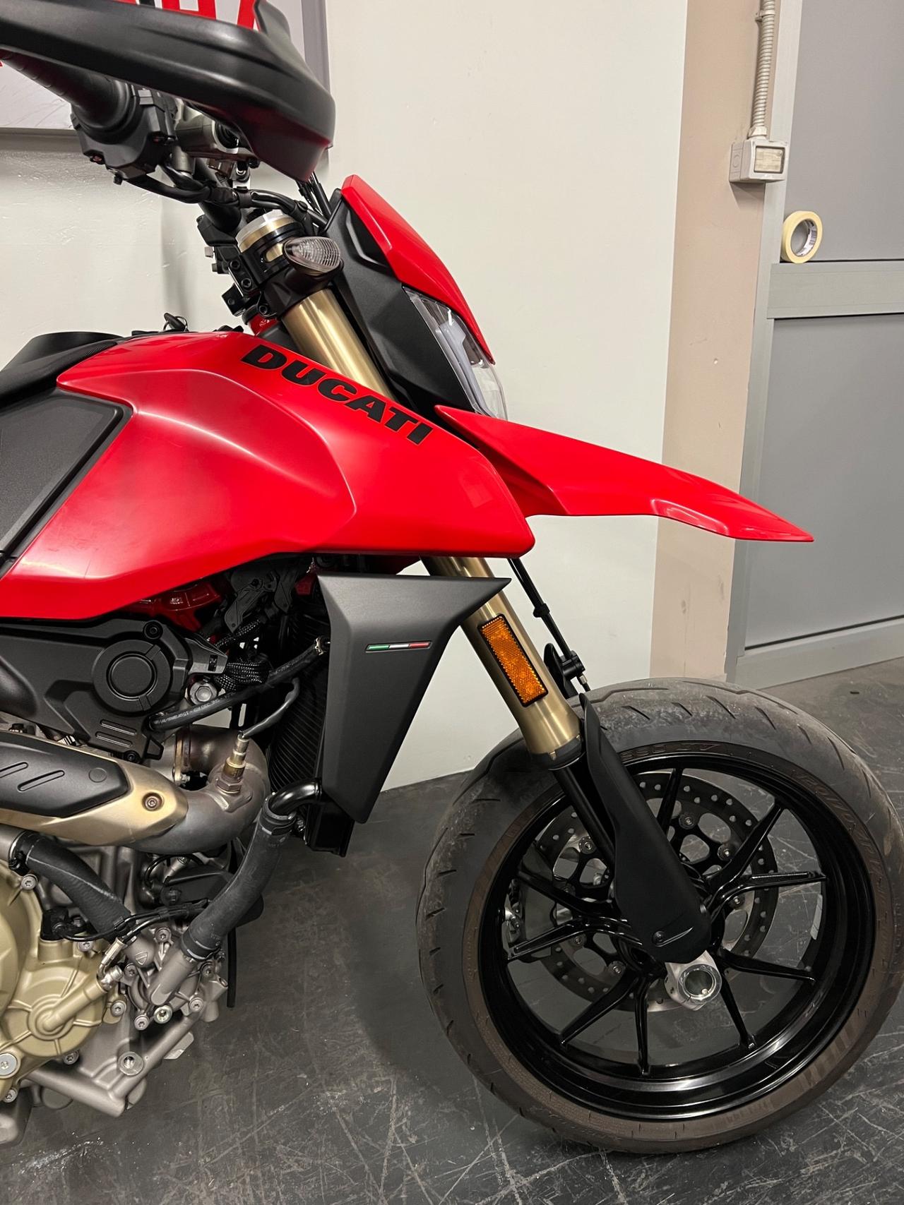Ducati Hypermotard 698 MONO
