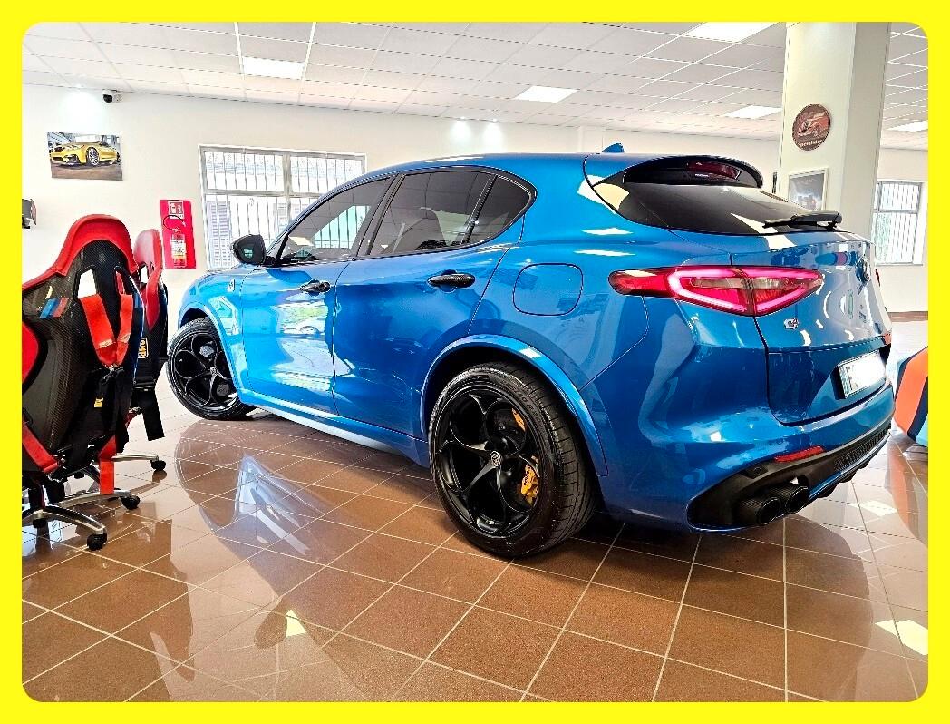 Alfa Romeo Stelvio 2.9 Bi-Turbo V6 510 CV AT8 Quadrifoglio