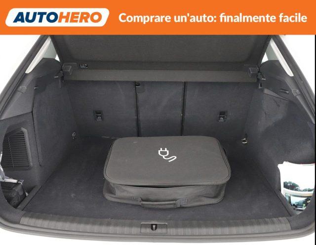 AUDI Q3 45 TFSI e S tronic