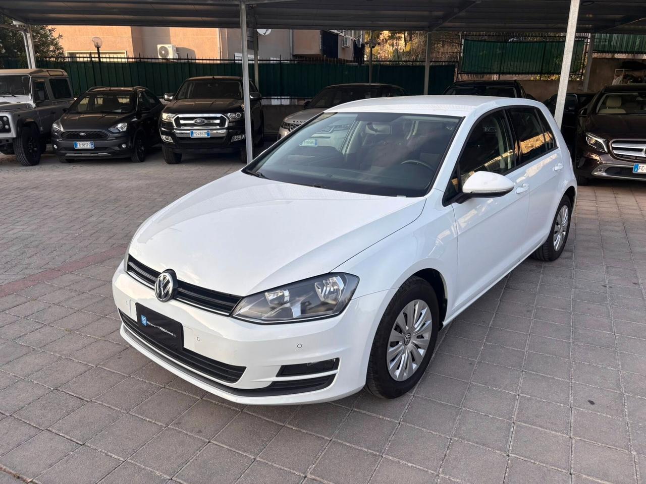 VOLKSWAGEN GOLF 7