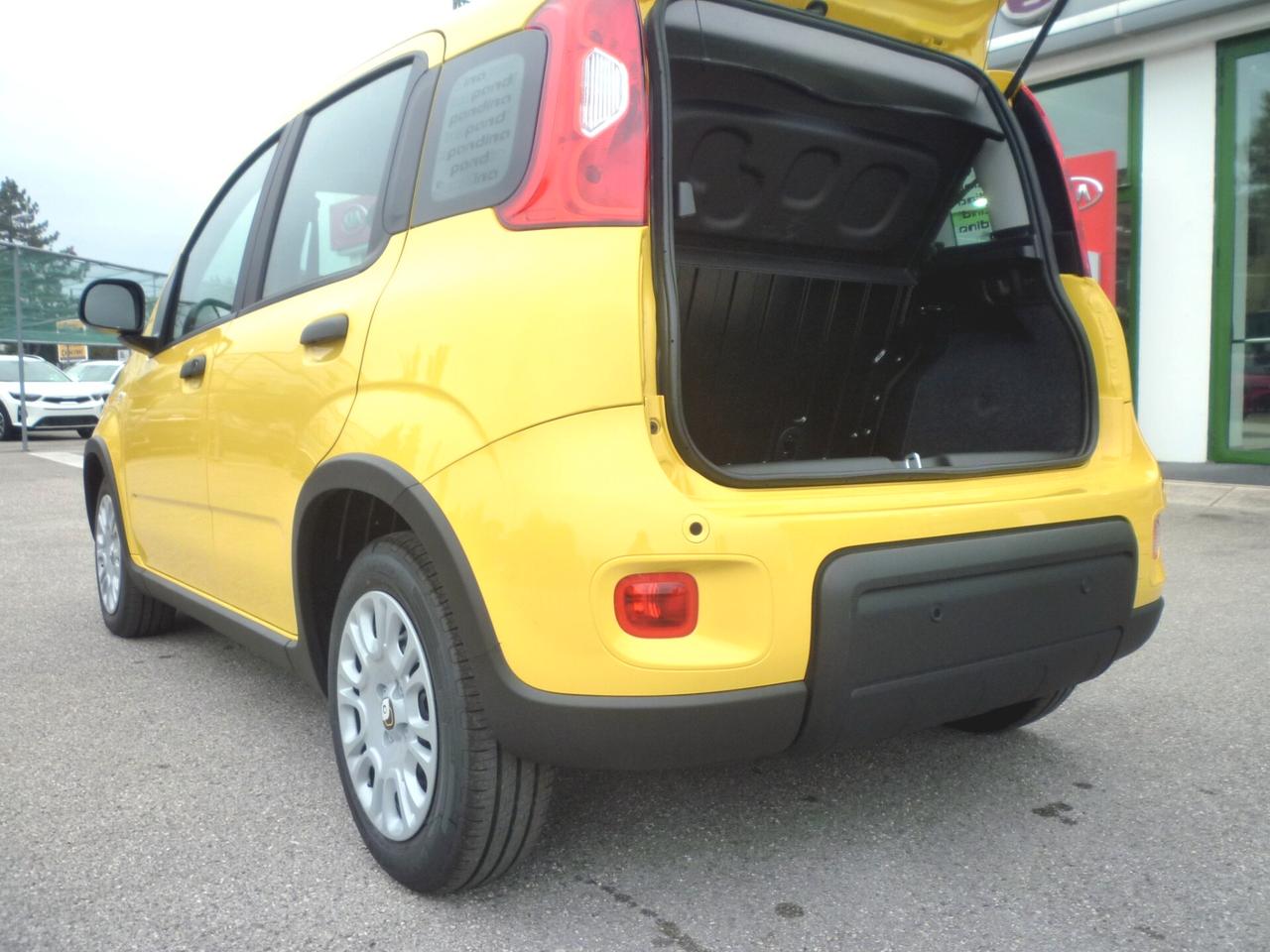 Fiat Panda 1.0 Hybrid 70 CV KM0 GIALLO 2024