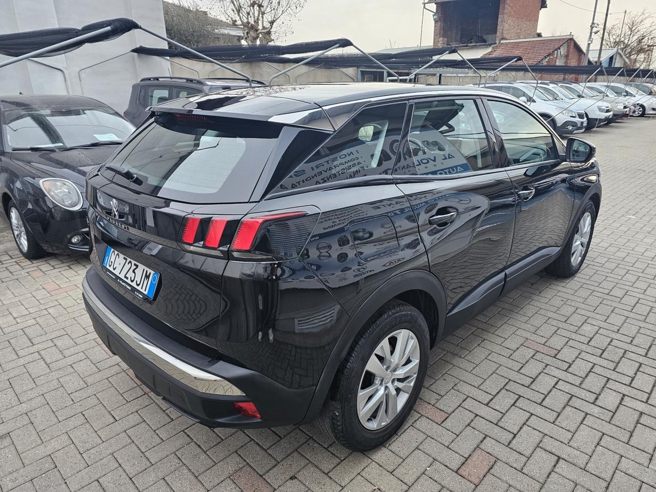 Peugeot 3008 BlueHDi 130 S&S Business