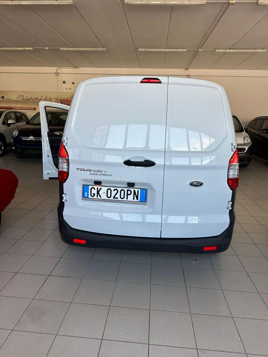 FORD - Transit COURIER 1.5 DIESEL