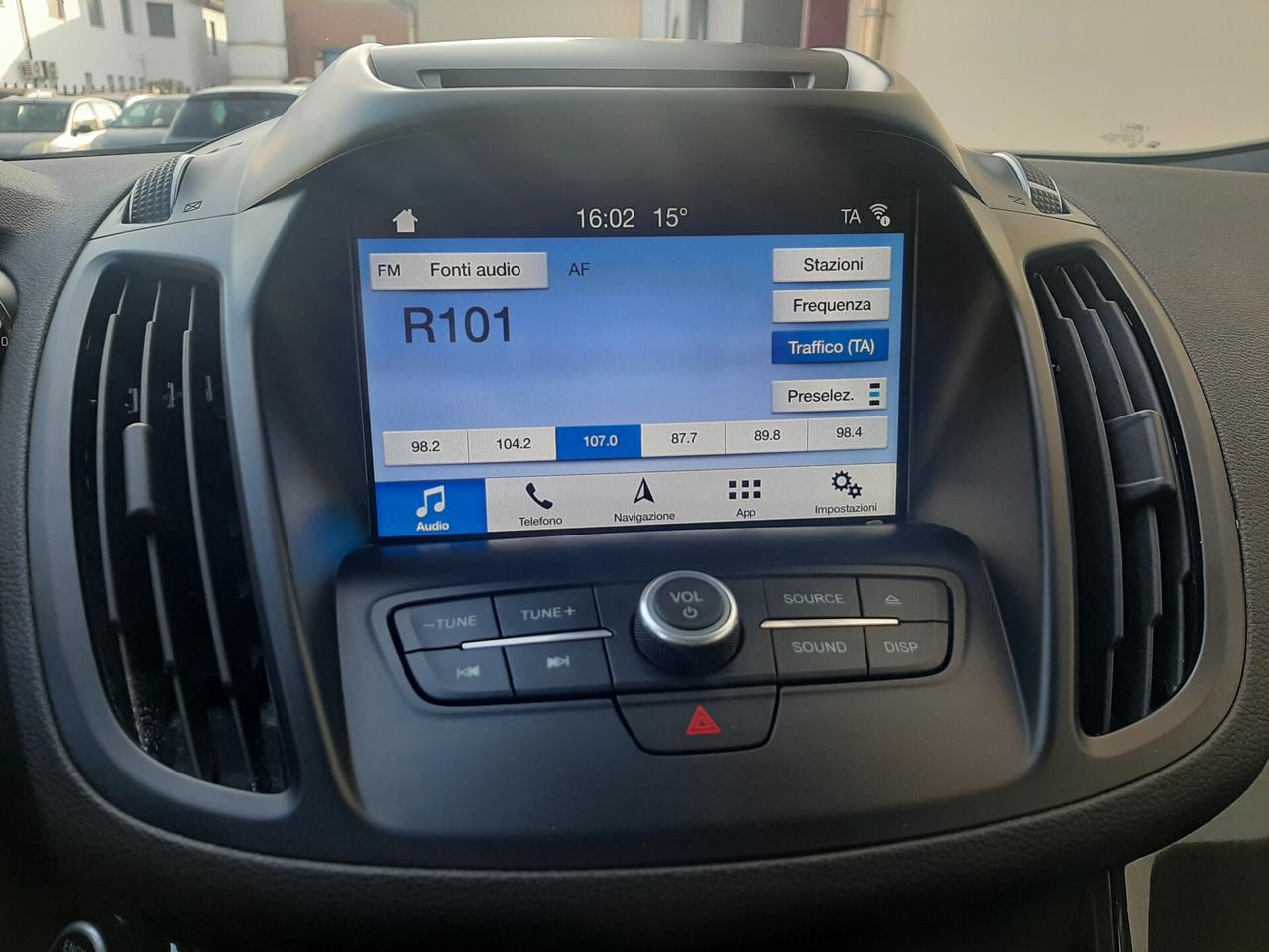 Ford Kuga 1.5 TDCI 120 CV 2WD Powershift Edition