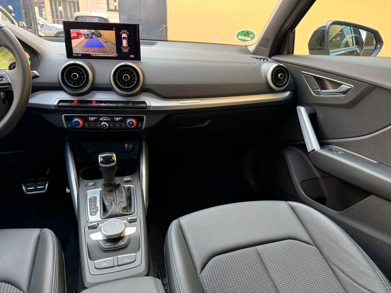 Audi Q2 35 TDI S tronic line Edition