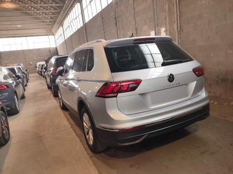 Volkswagen Tiguan 2.0 TDI Life Carplay, Vetri oscurati, Ambient Light