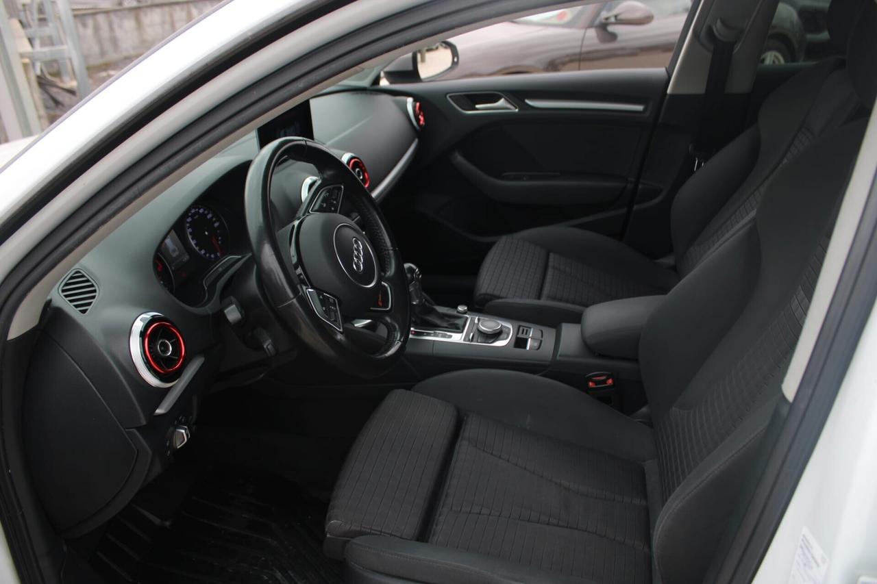 Audi A3 SPB 1.6 TDI clean diesel S tronic Ambition