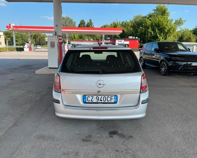 Opel Astra 1.4 16V Twinport Station Wagon Club