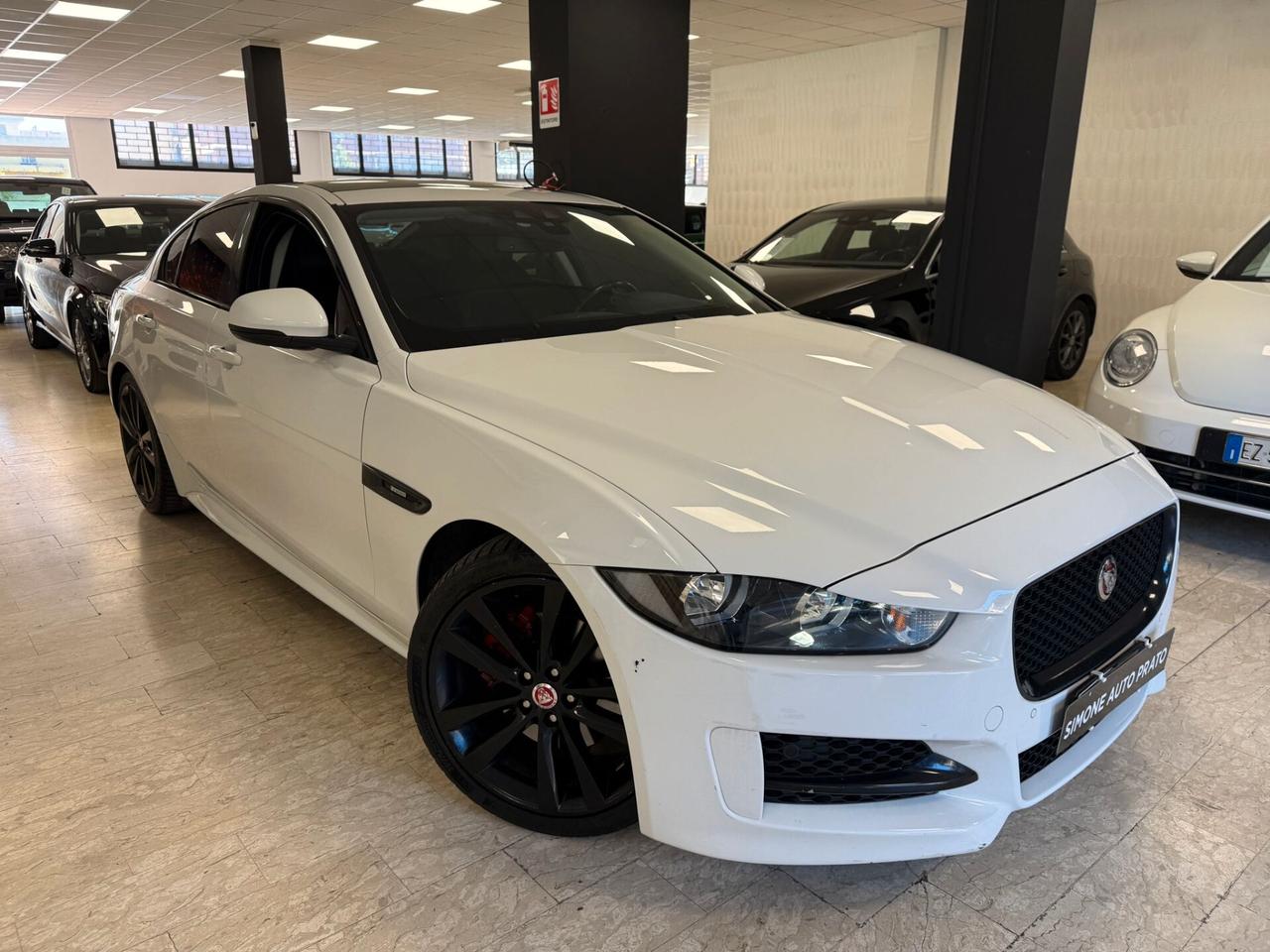 Jaguar XE 2.0 D Turbo 180CV Portfolio