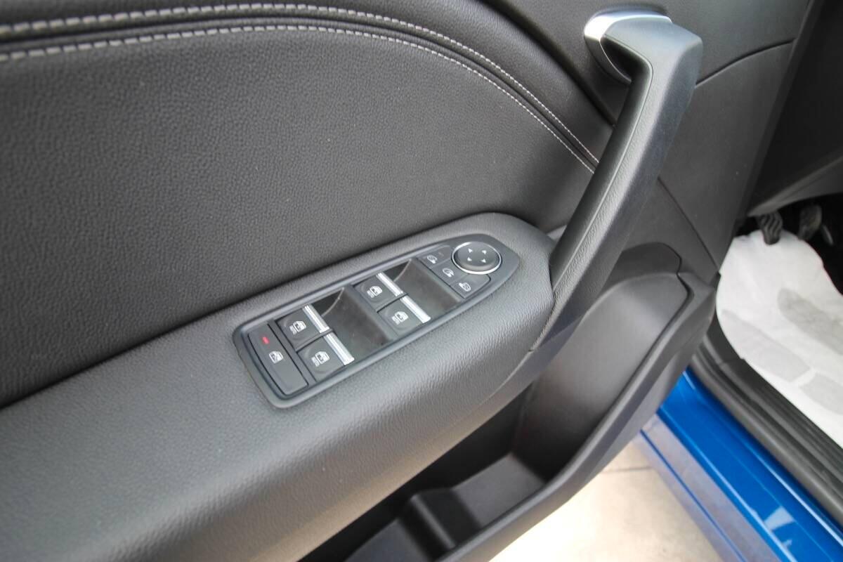 Renault Captur TCe 90 CV Techno | 22000KM|2024