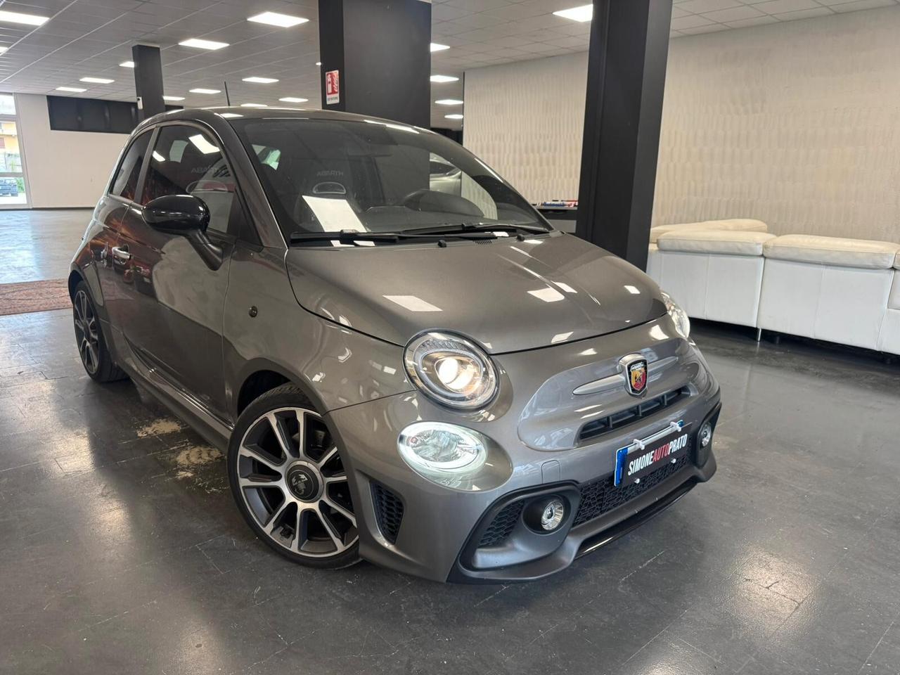 Abarth 595 1.4 Turbo T-Jet 165 CV Turismo