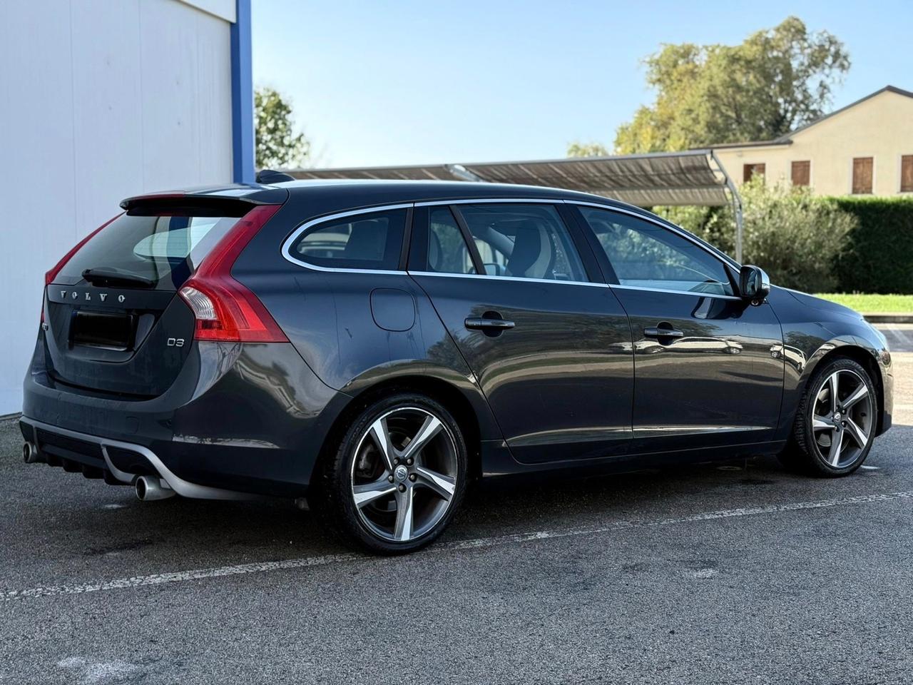 Volvo V60 D3 Geartronic Kinetic