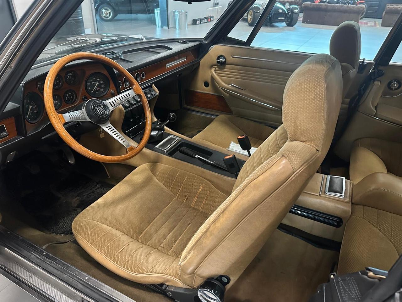 Fiat Dino 2400 coupe - Targhe originali