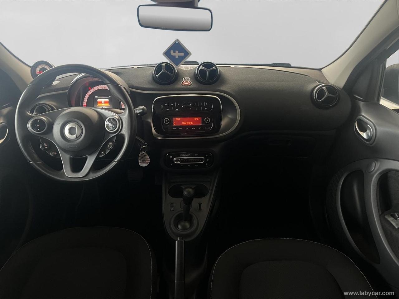 SMART forfour 70 1.0 twinamic Passion AUTOMATICA CON SOLI 65.000KM!