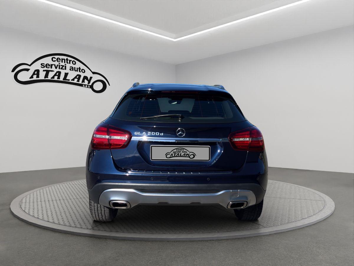 MERCEDES - Classe GLA - GLA 200 d 136CV Automatic Premium