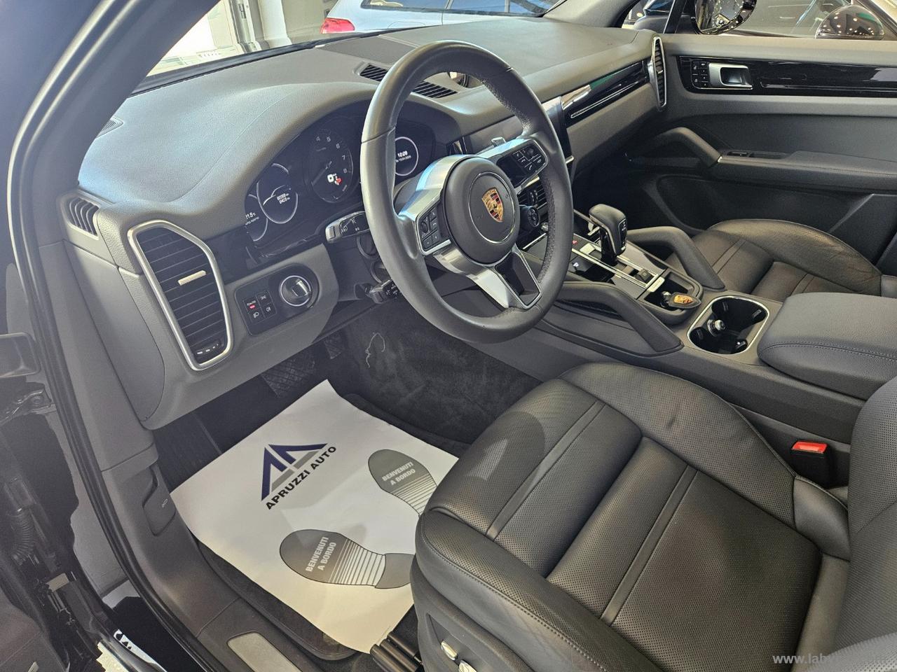 PORSCHE Cayenne 3.0 V6 E-Hybrid