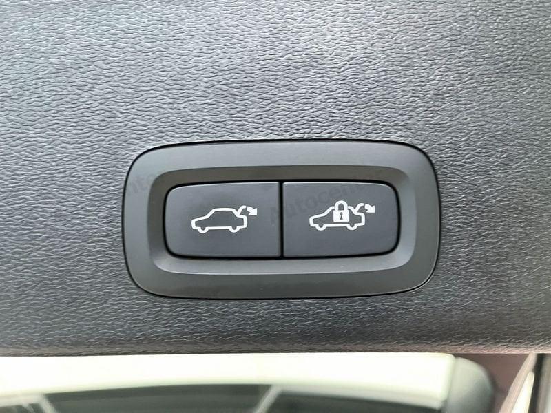 Volvo XC40 B3 163CV AUT CORE