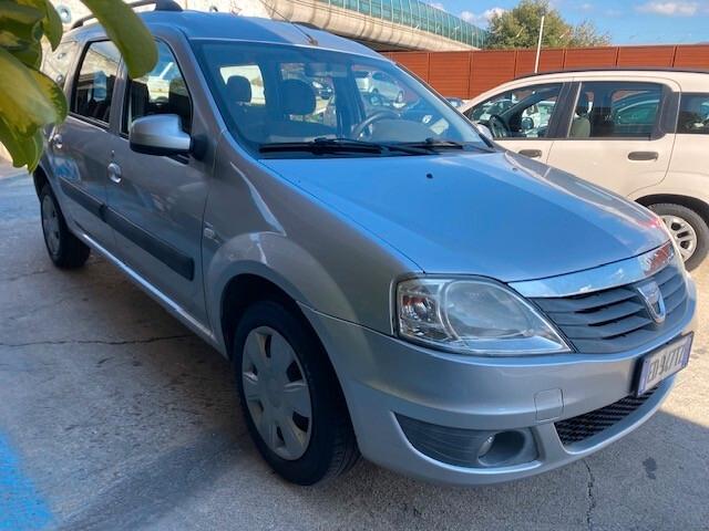 Dacia Logan MCV 1.6 90CV 5 posti Lauréate