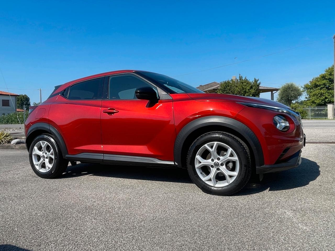 Nissan Juke 1.0 DIG-T 117 CV N-Connecta