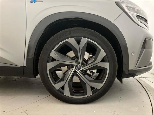 RENAULT Austral 1.2 E-Tech full hybrid Iconic Esprit Alpine 200cv