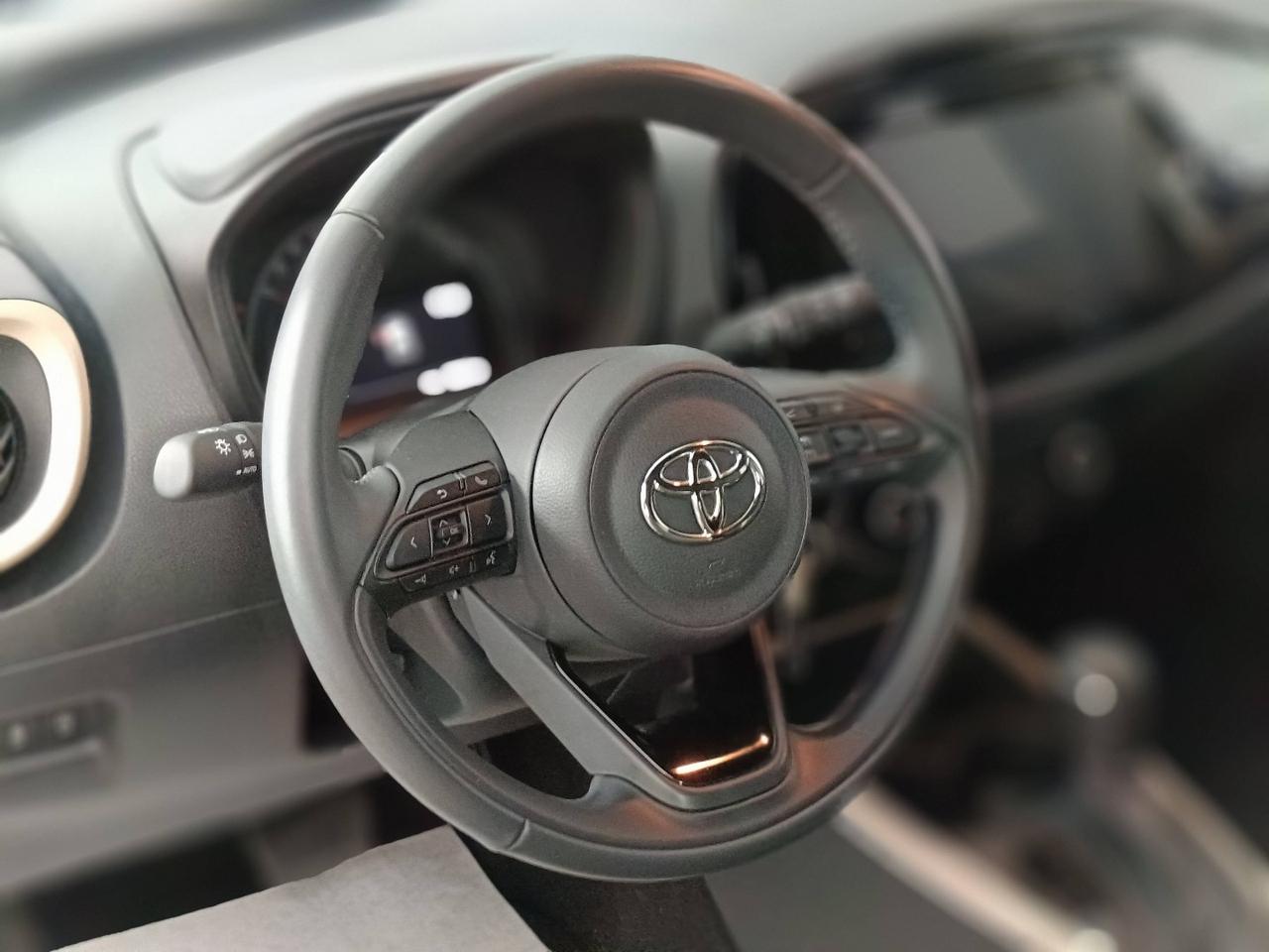 TOYOTA Aygo X - Aygo X 1.0 Trend 72cv s-cvt
