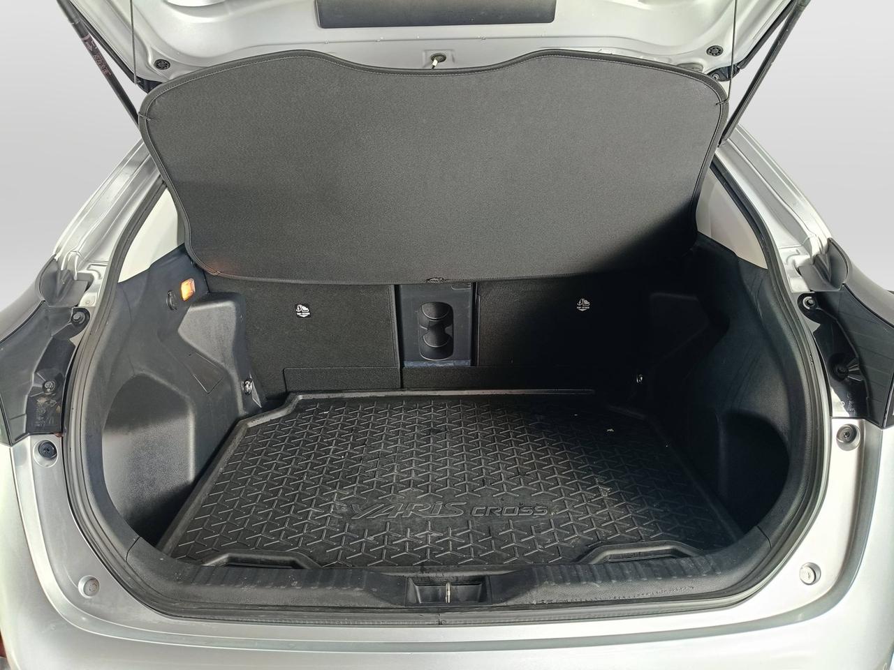 TOYOTA Yaris Cross - MY '22