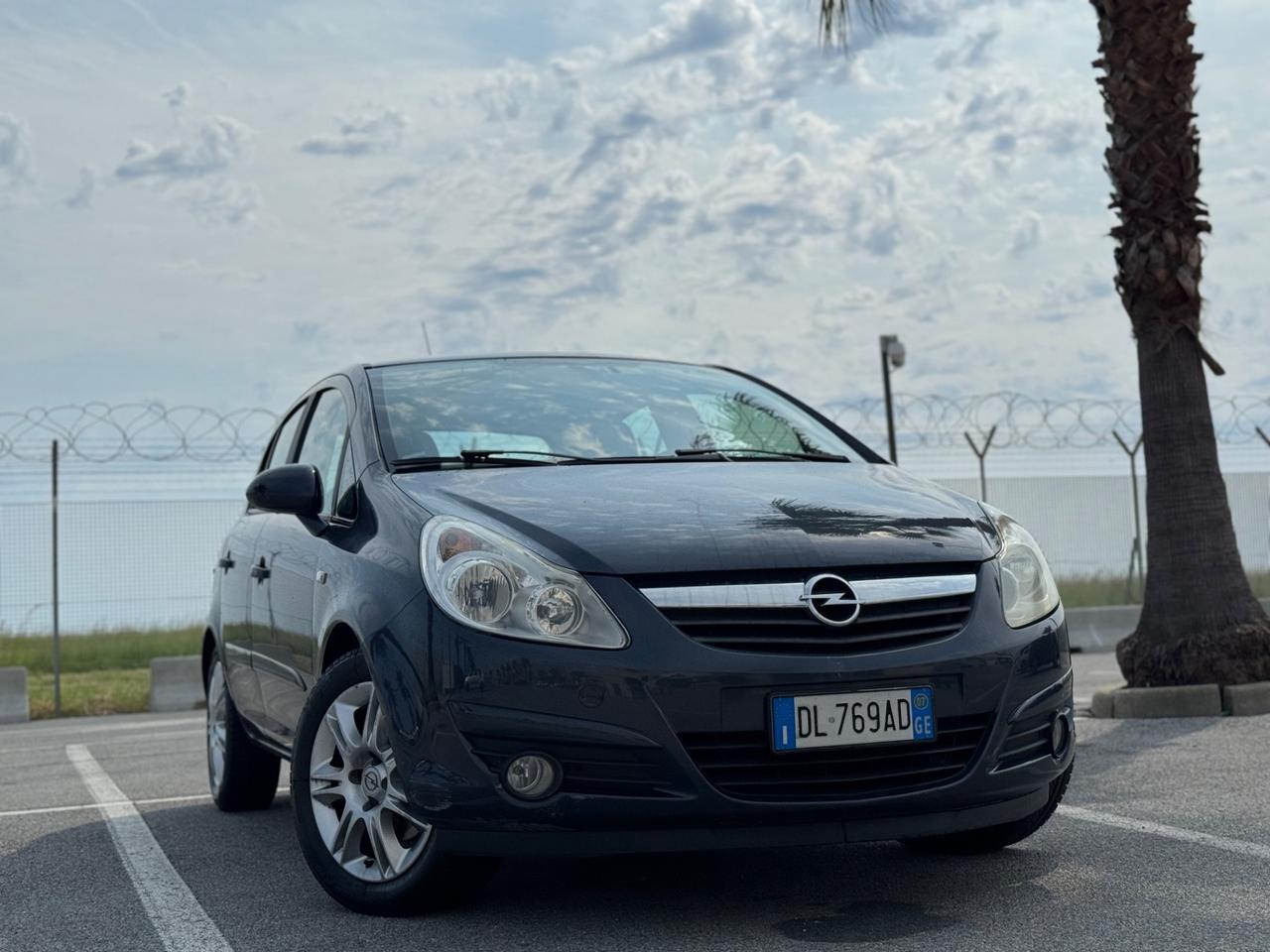 Opel Corsa 1.3 CDTI 75CV NEO PATENTATI 1 PRO 12 MESI DI GARANZIA