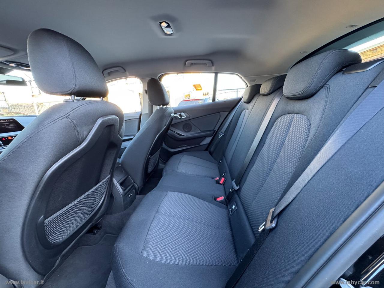 BMW 118d 5p. Sport