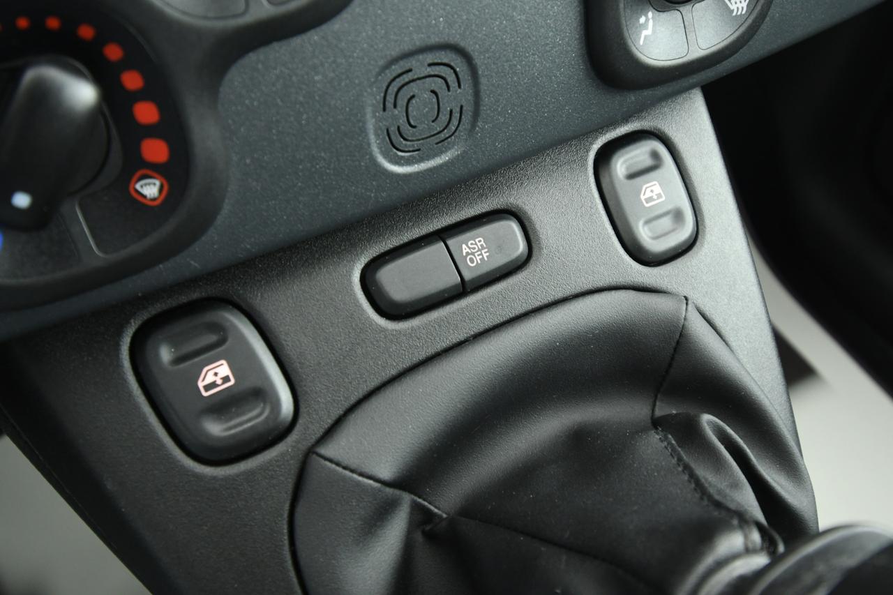 FIAT Panda 1.0 firefly hybrid s&s 70cv NEOPATENTATI+BLUETOOTH