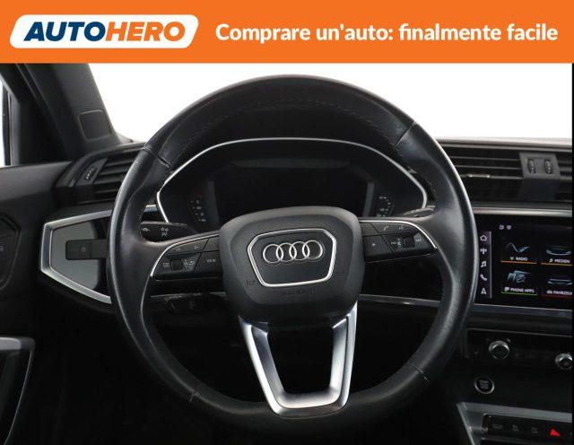 AUDI Q3 35 TDI Business Advanced