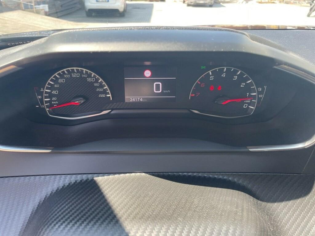 Peugeot 2008 1.2 PureTech Allure