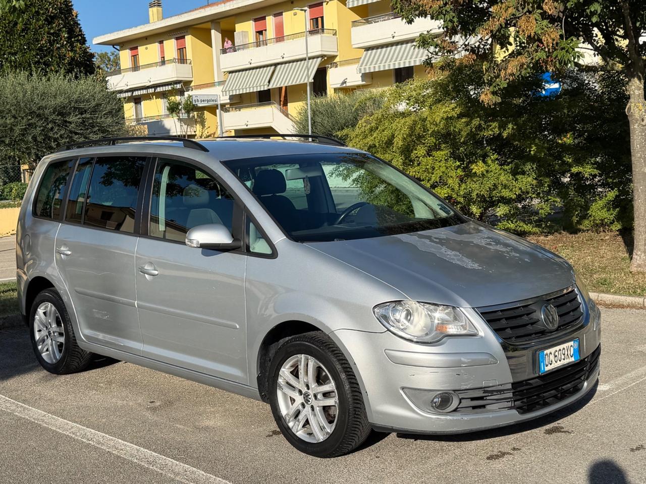 Volkswagen Touran 2.0 Highline Ecofuel
