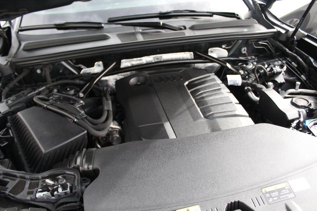 AUDI - Q5 Sportback - 2.0 tdi mhev S line edition quattro 204cv s-tronic