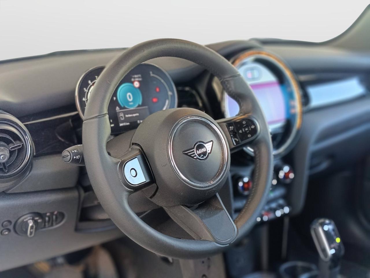 MINI Mini IV F56 2021 3p - Mini 3p 1.5 Cooper Classic auto