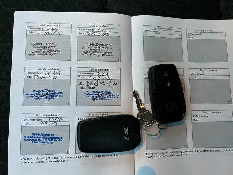 Toyota Yaris Cross Yaris Cross 1.5 Hybrid 5p. E-CVT AWD-i Trend