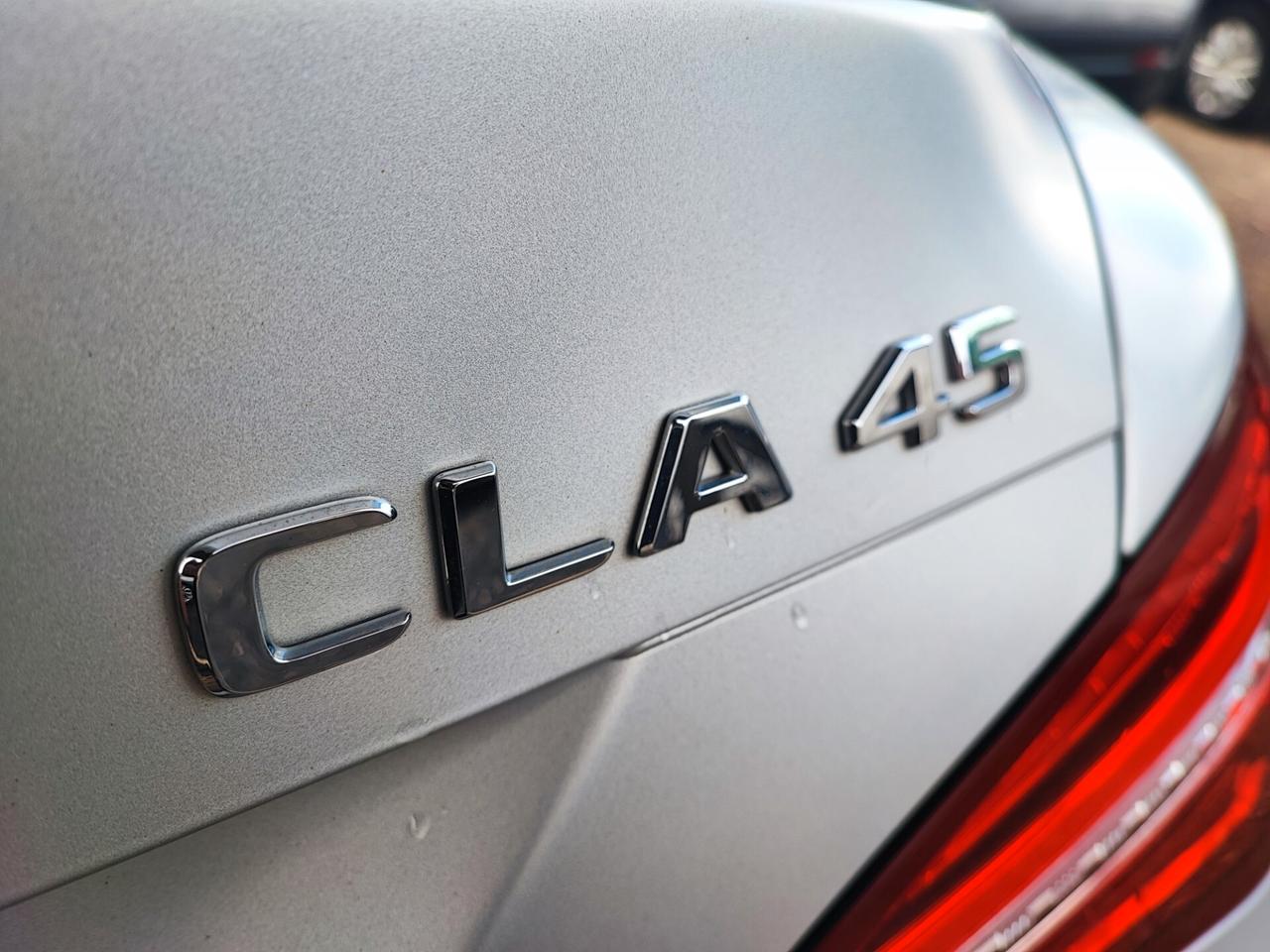 Mercedes-benz CLA 45 AMG 4Matic FULL+++