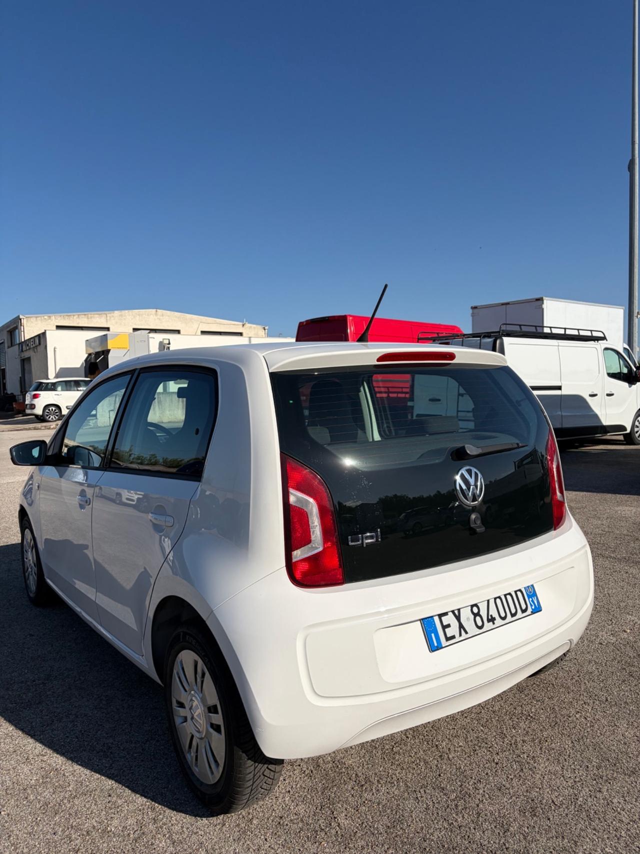 Volkswagen up! 1.0 75 CV 5p. high